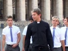 Скандал в Ватикане 1 Студенты и поп